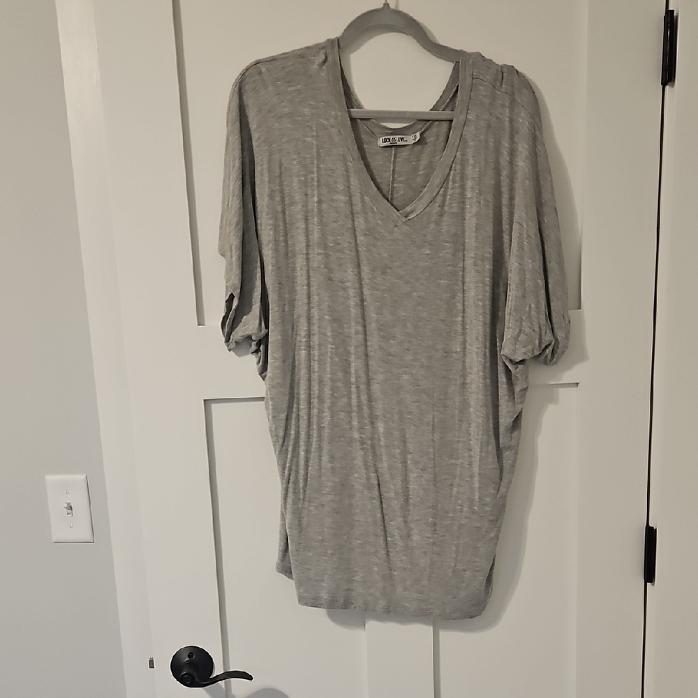 Gray 3/4 Sleeve Oversized Tunic Top